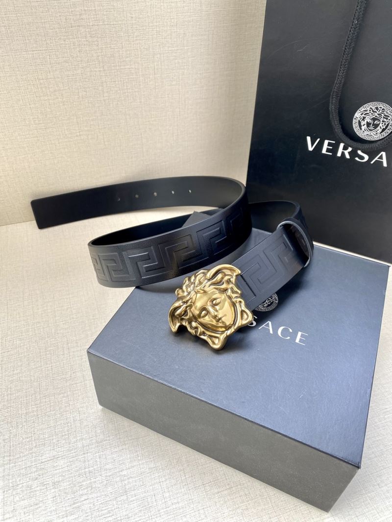 VERSACE